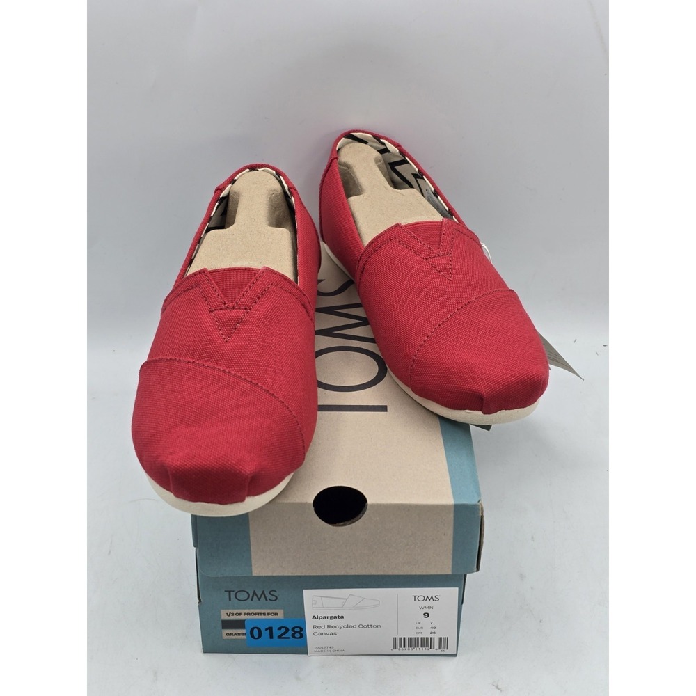 NEW TOMS Women's Red Canvas Classic Alpargata slip on flat Shoe Size 9 M